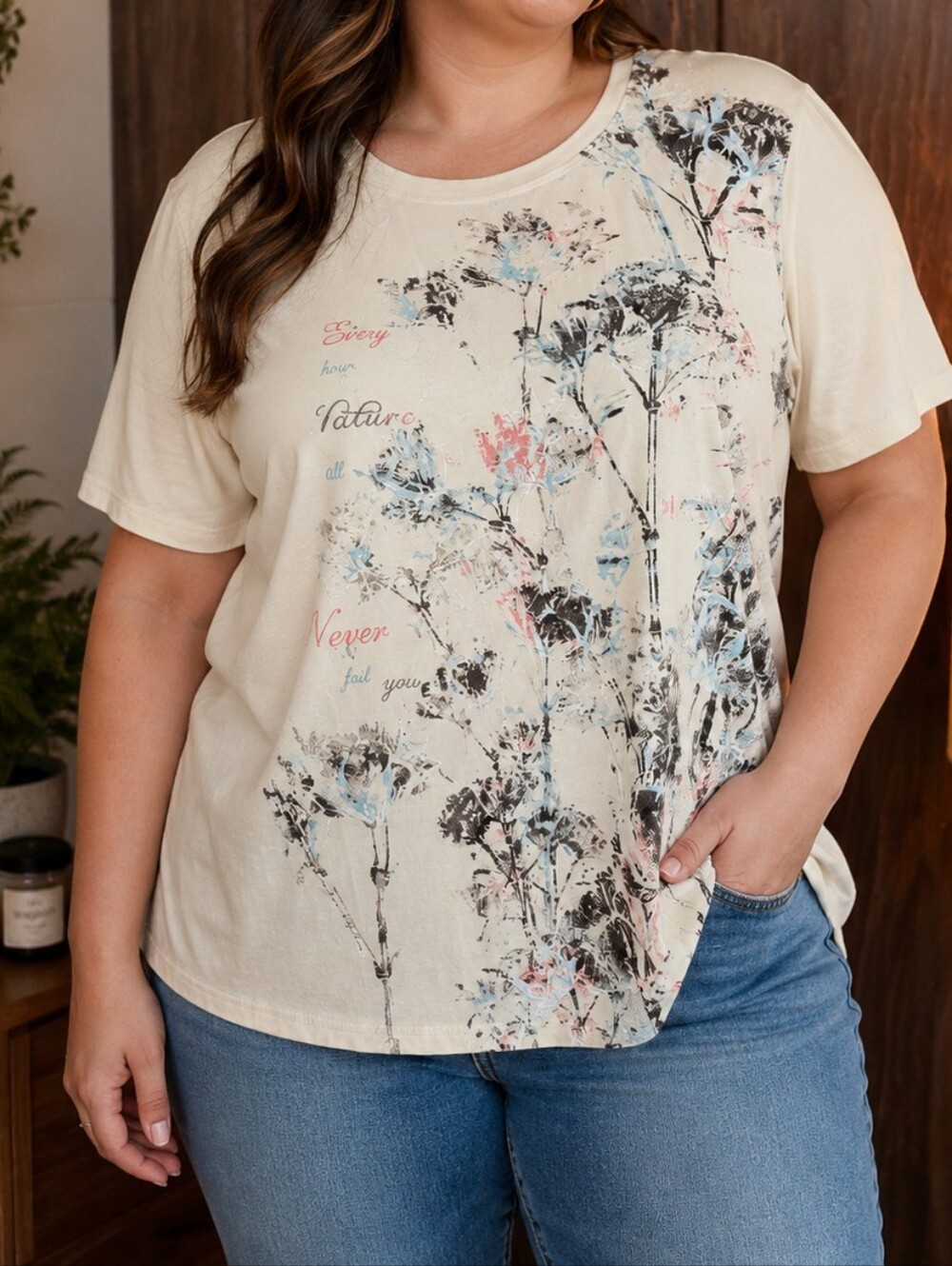 Northern Reflections Everyday Fit Floral Graphic Tee | Women's XL